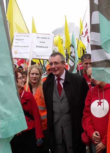 Dennis de Jong tijdens vakbondsdemonstratie